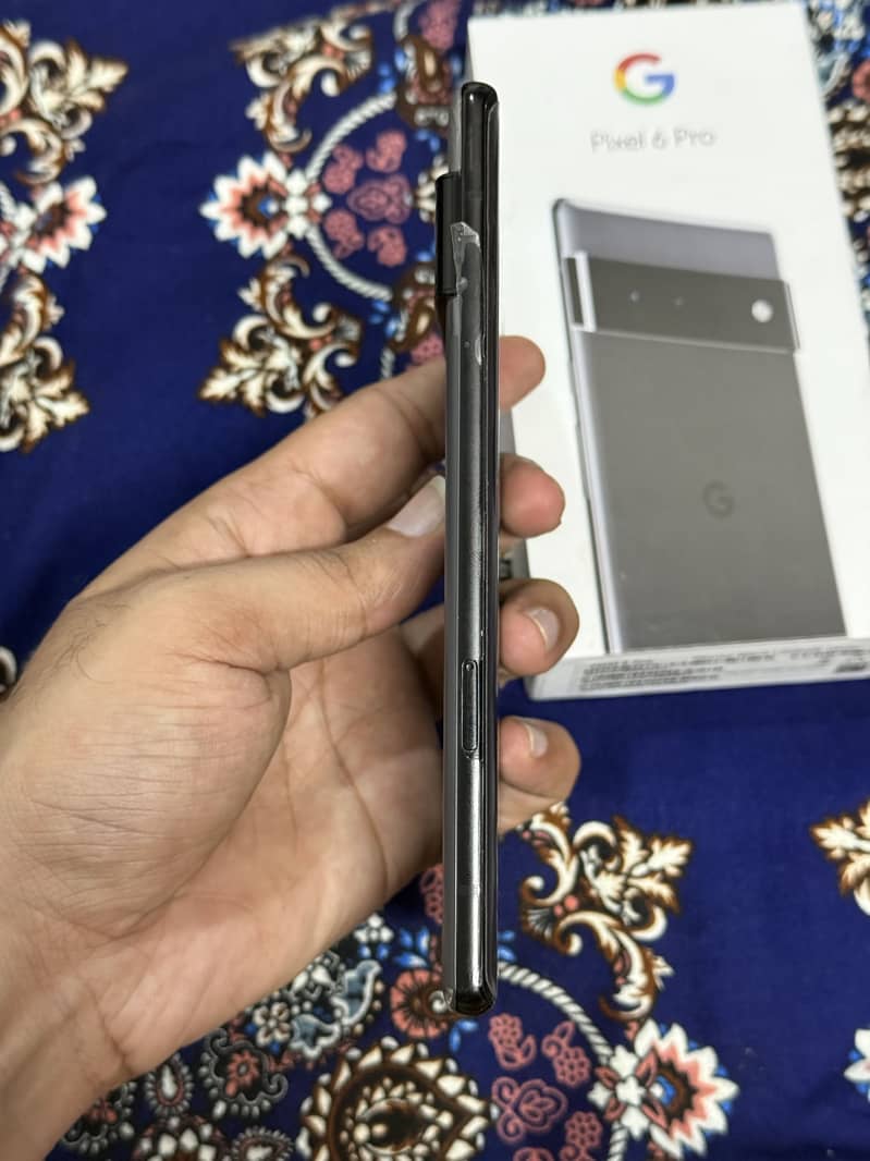 Google Pixel 6 Pro 2
