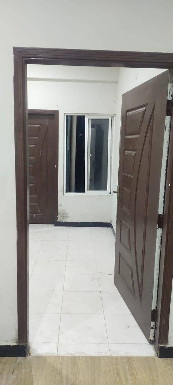 Two bed Flat for rent 1