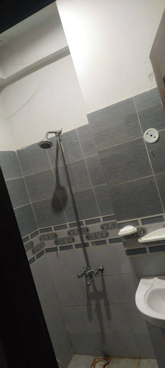 Two bed Flat for rent 7