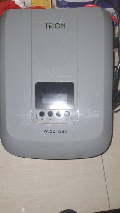 UPS 1200 WATTS