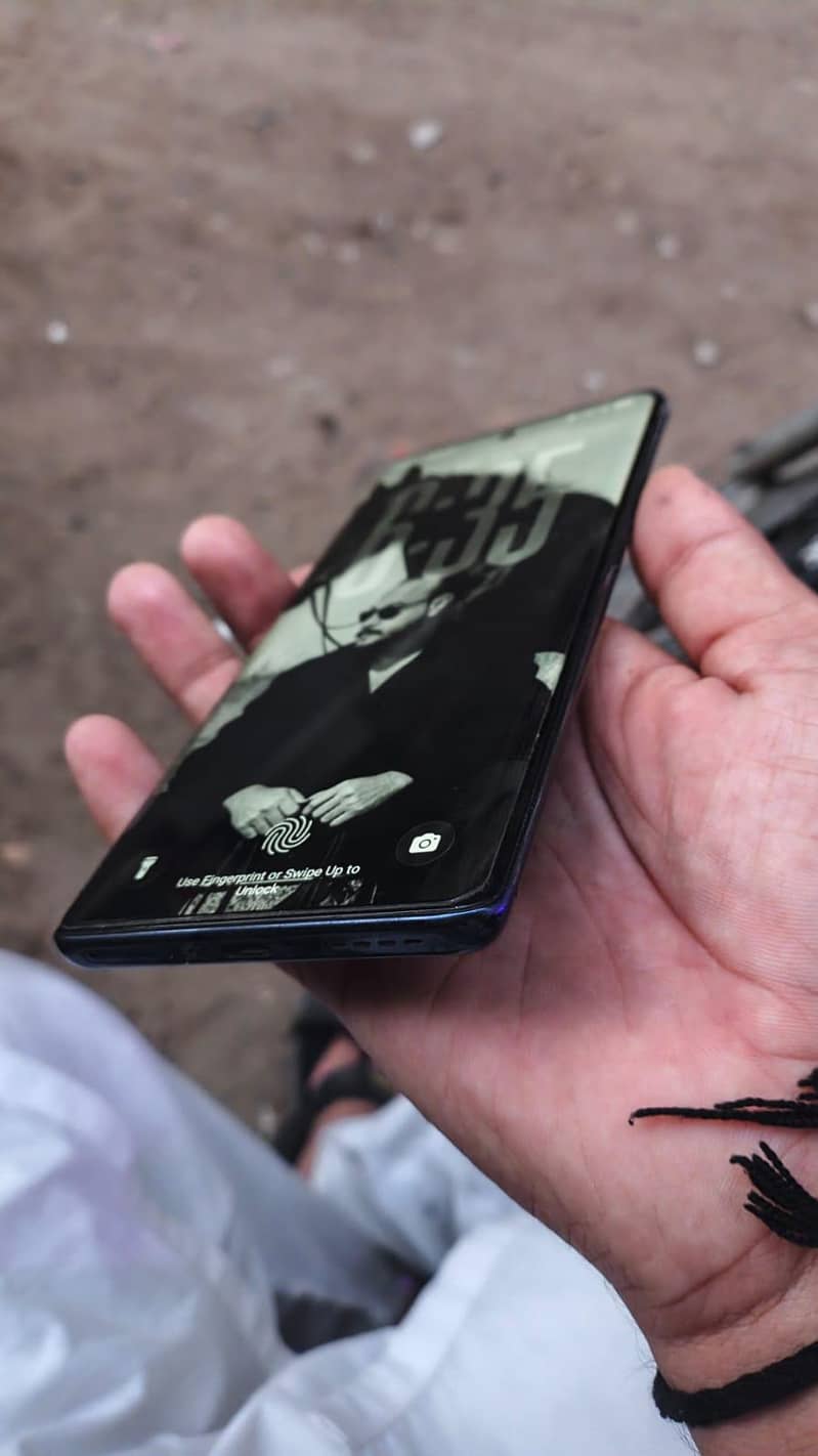 Infinix Note 40 Pro 0