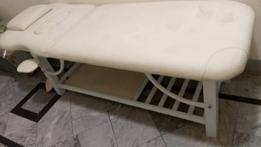 faicial bed
