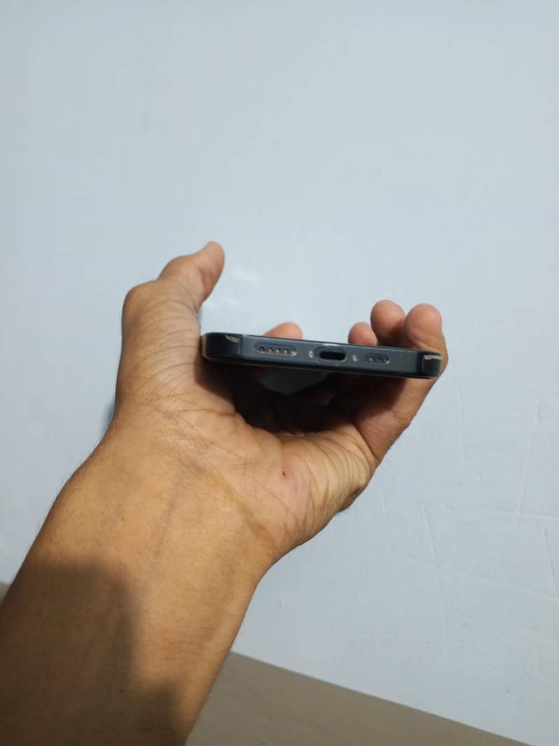 iphone 13 4