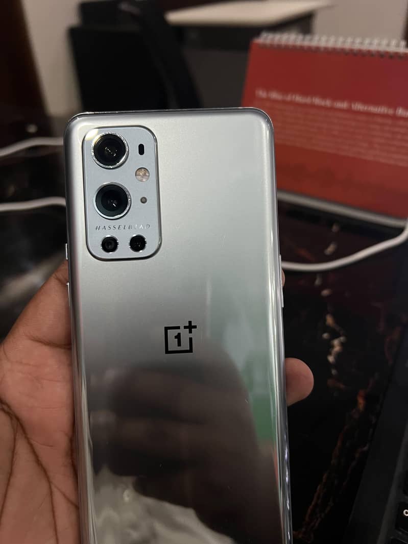 One Plus 9 Pro 0