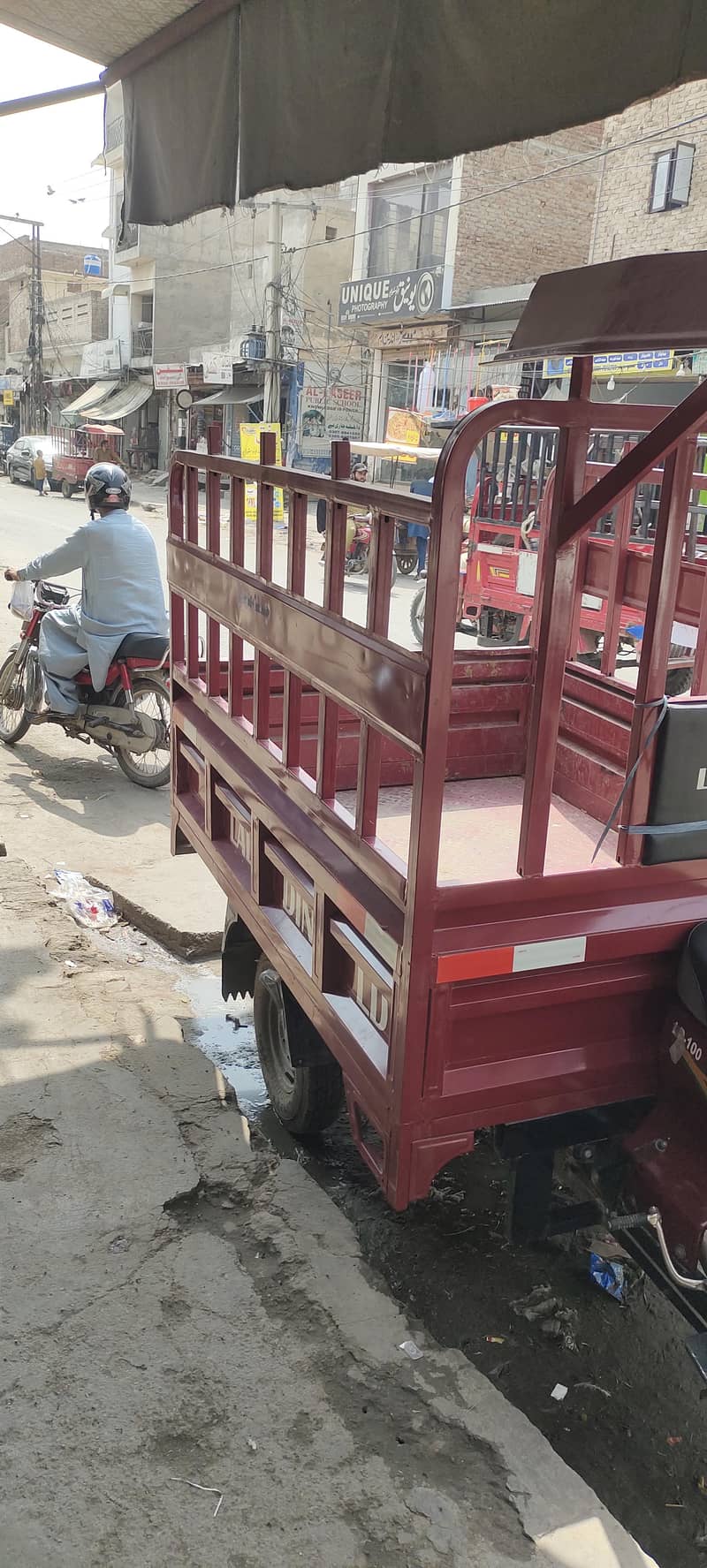 Lal din loader 100cc 3