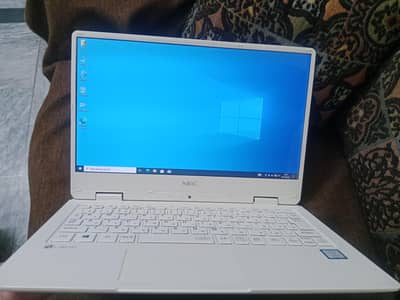 NEC  Japan Core i7 7th generation slimmest in Mint condition