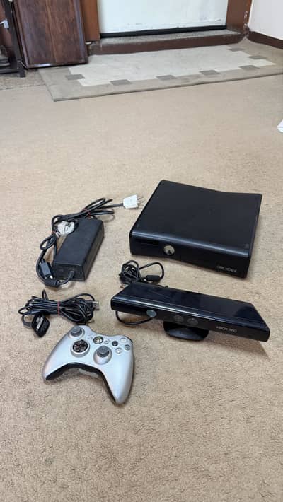 Xbox 360 slim with Kinect Camera Dubai import
