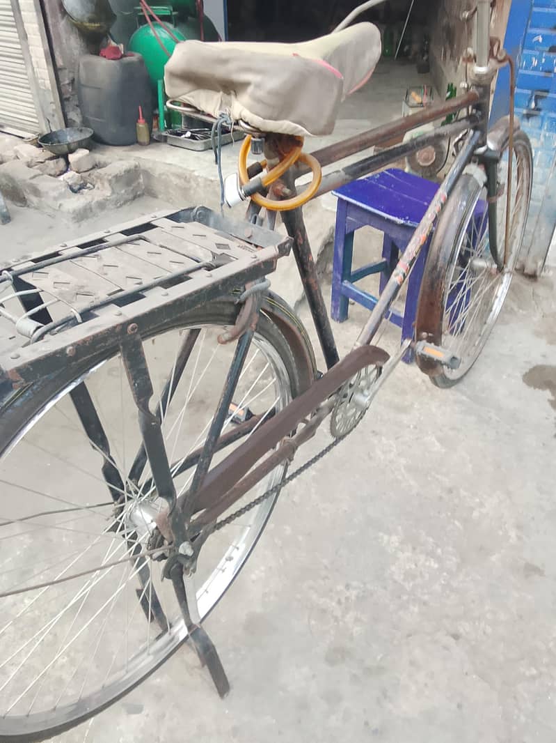 second hand cycle good condition 2