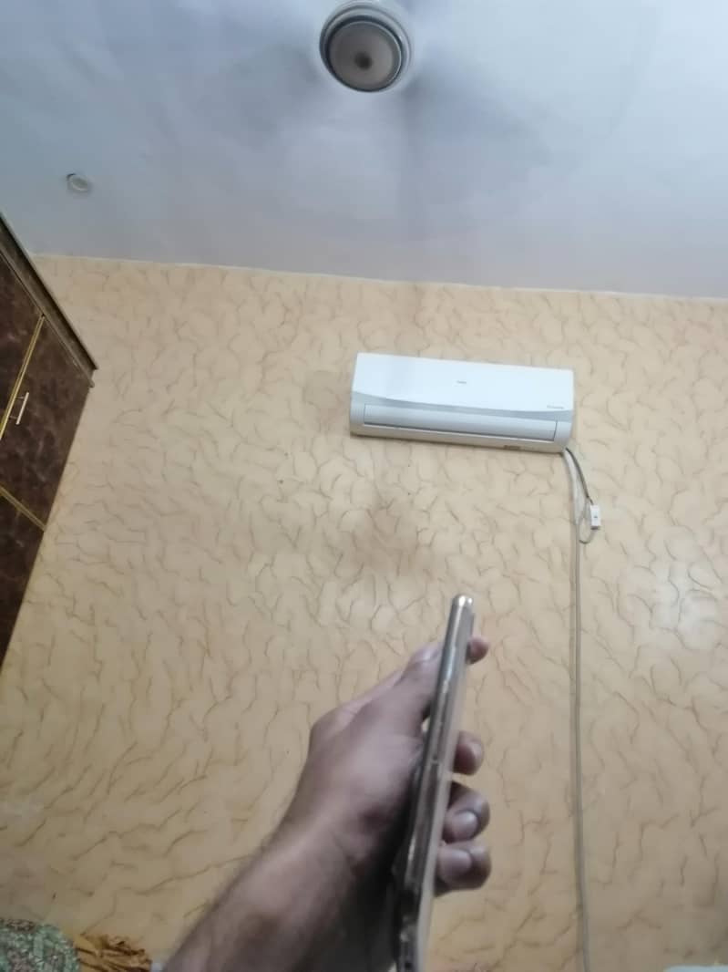 Apple iPhone 11 Pro 2