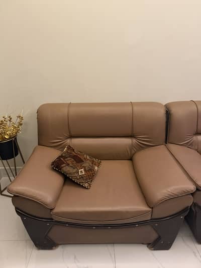 3 seater and two single seater sofa
