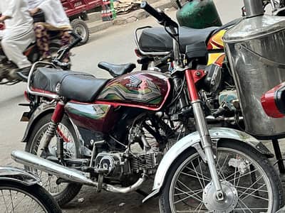 Honda 70 bike 2006 model condition all ok engine ok