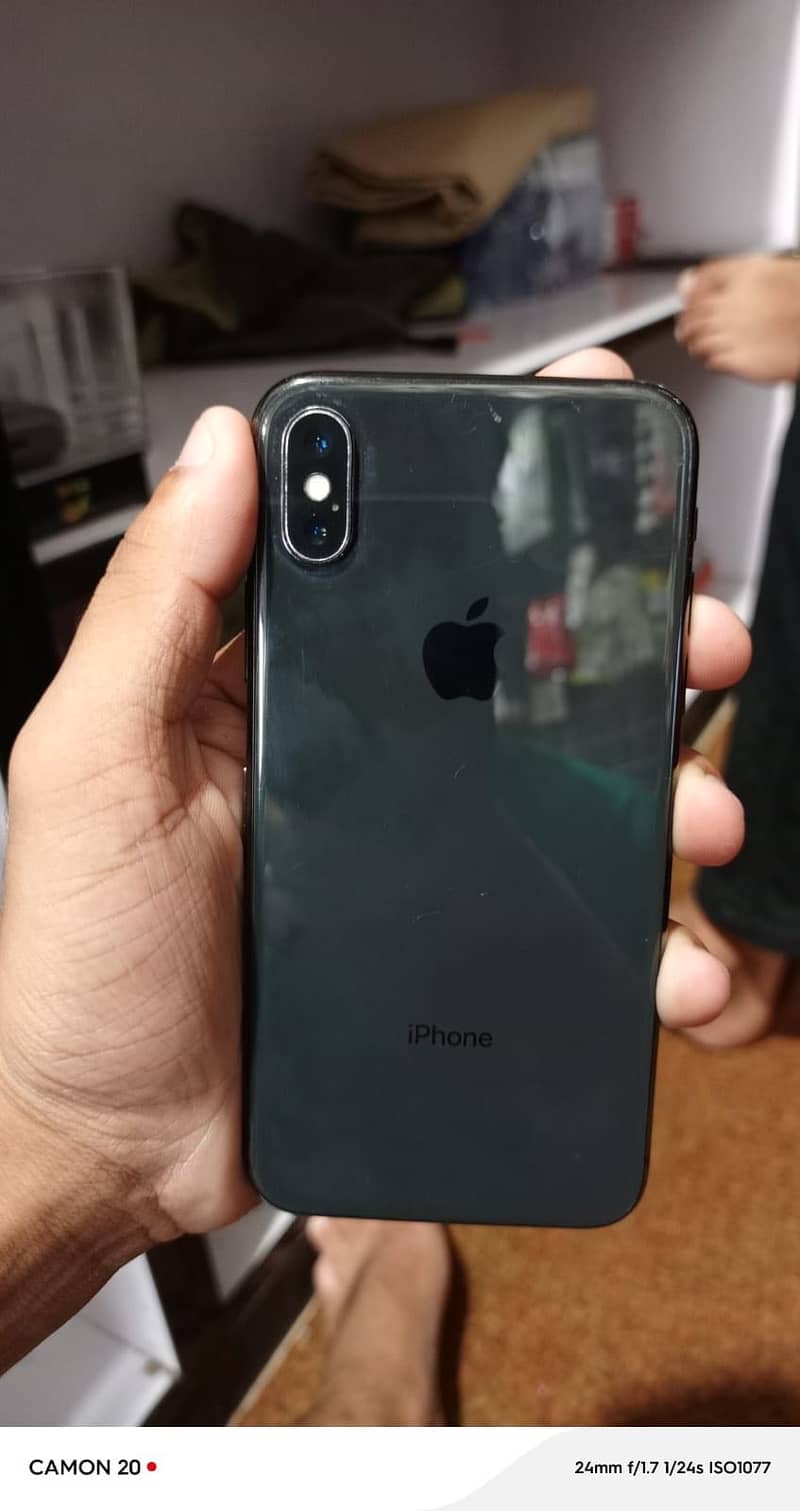 Apple iPhone X 3