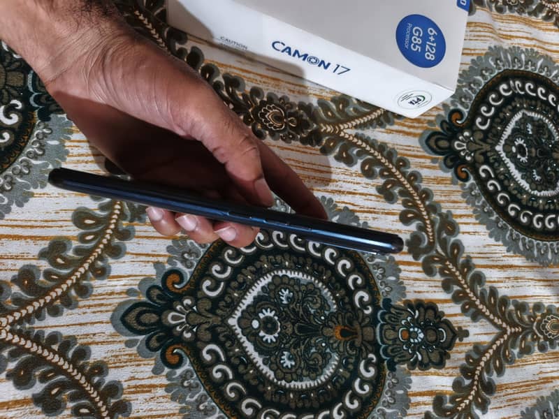 Tecno Camon 17 1