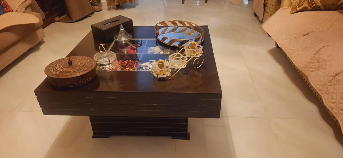 coffee table 0