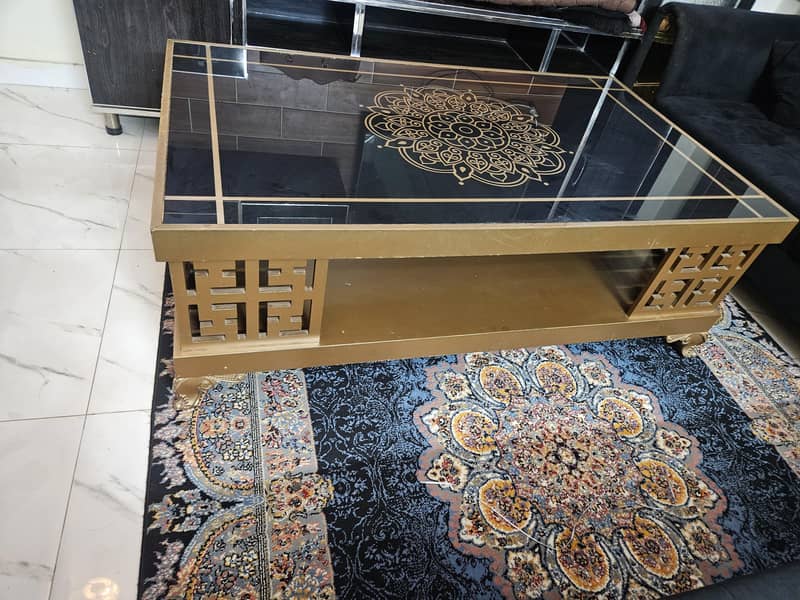 L shape sofa with large size table 1