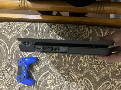 PS4 Slim 500GB/PlayStation 4 Slim/1 Controller/ps