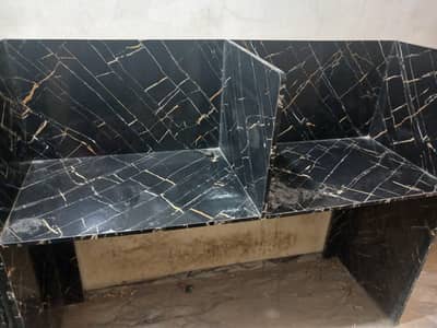 Selling slight used workstation perfect for softwear house