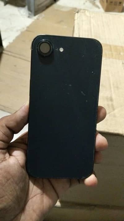 Apple iPhone 16e