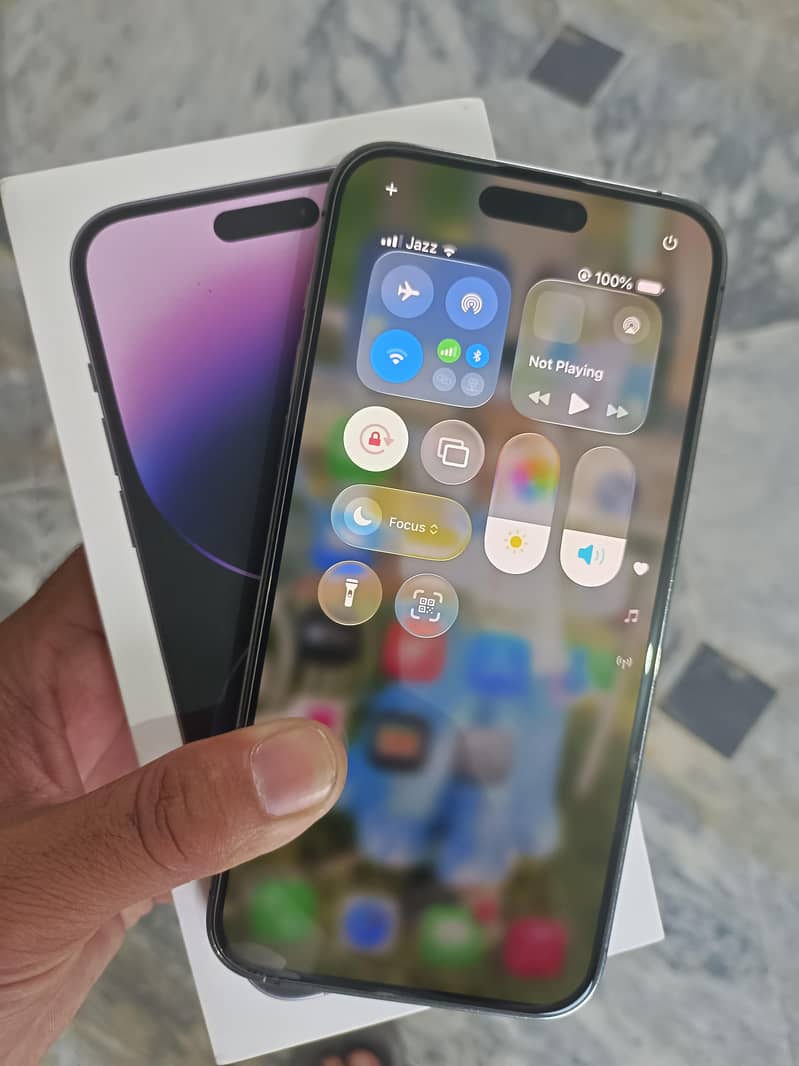 iphone 14 pro max 2