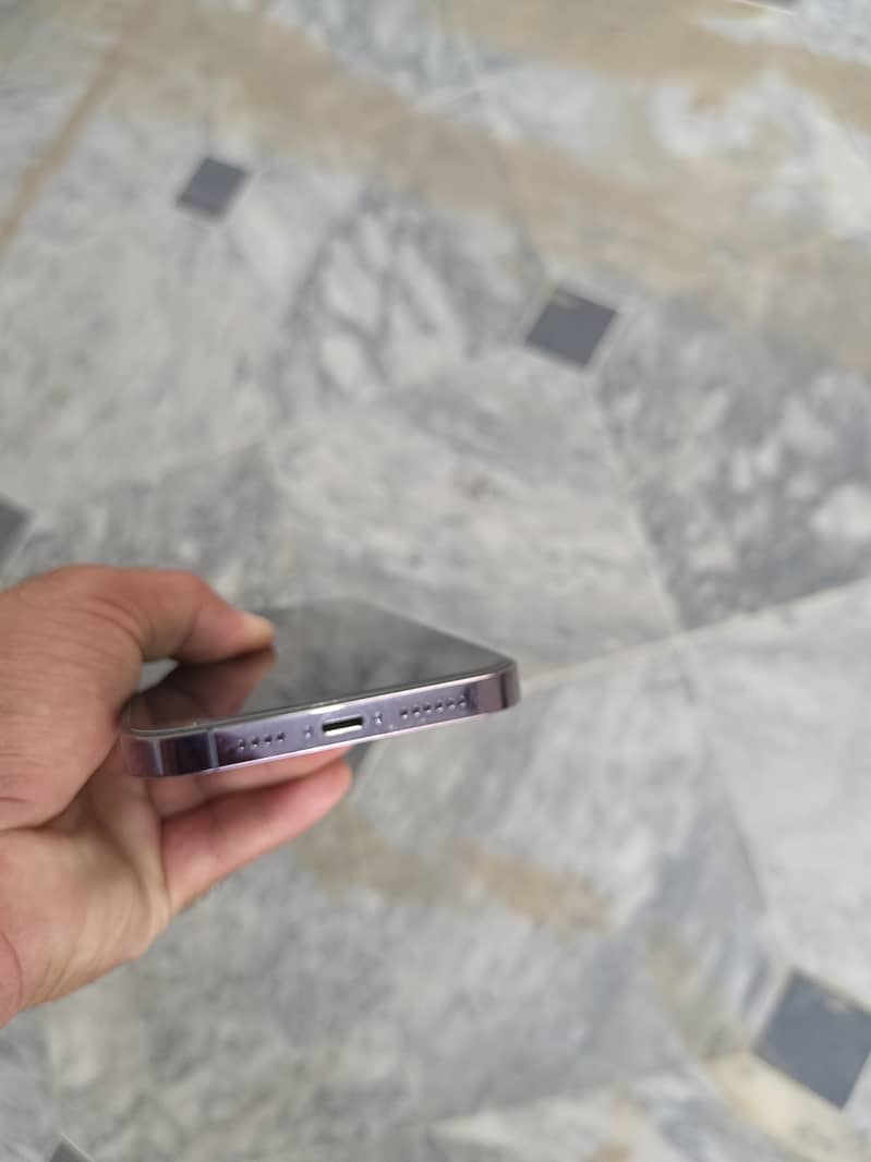 iphone 14 pro max 4