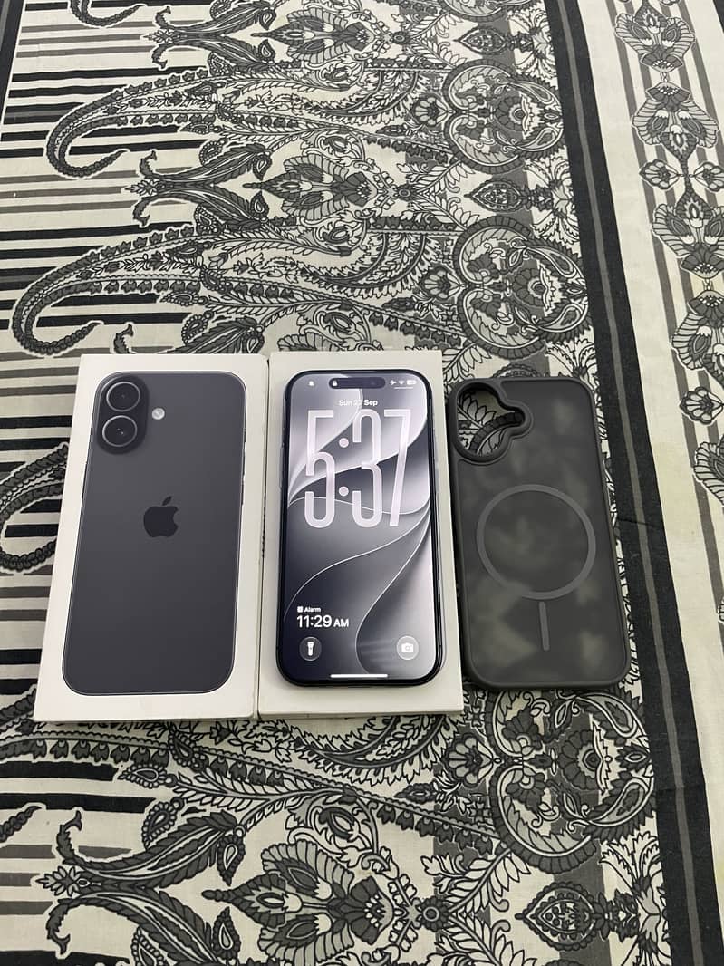 Apple iPhone 17 1