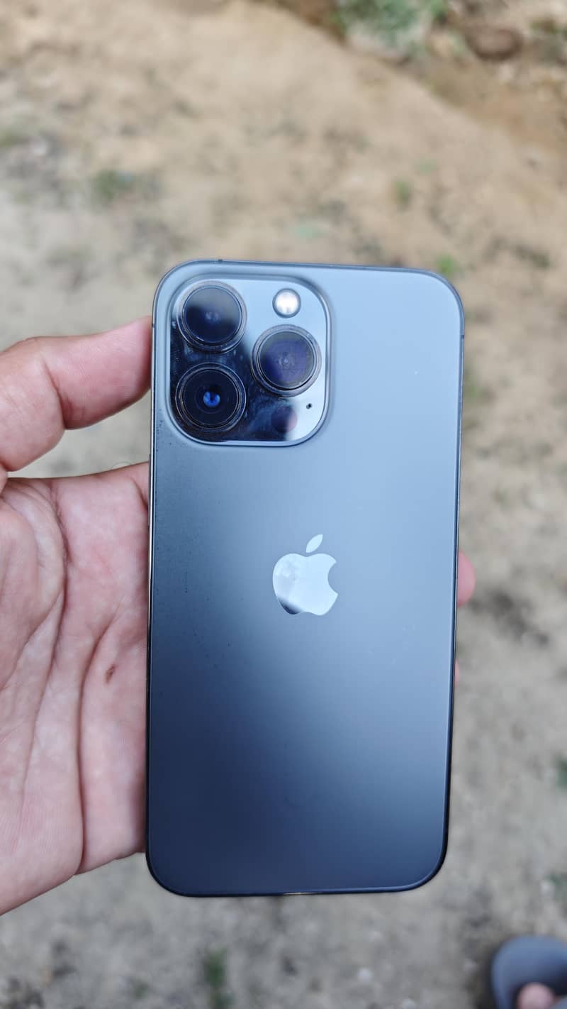 Apple iPhone 13 Pro 0