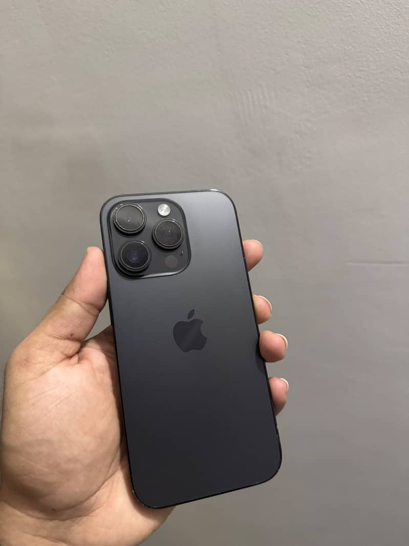 IPhone 14 Pro 0