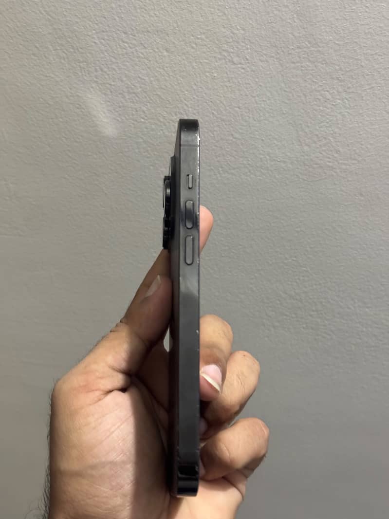 IPhone 14 Pro 3