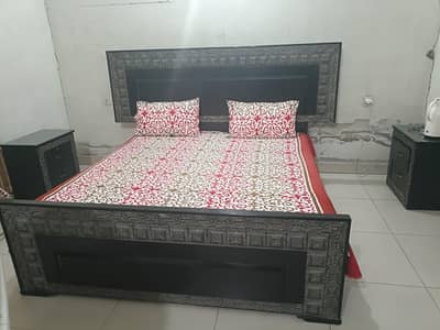 Bed set (Bed , side tables, dressing table for sale)