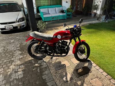 heavy bike for sale,only serious buyers contact.