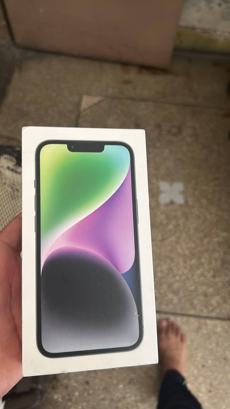 Apple iPhone 14 4