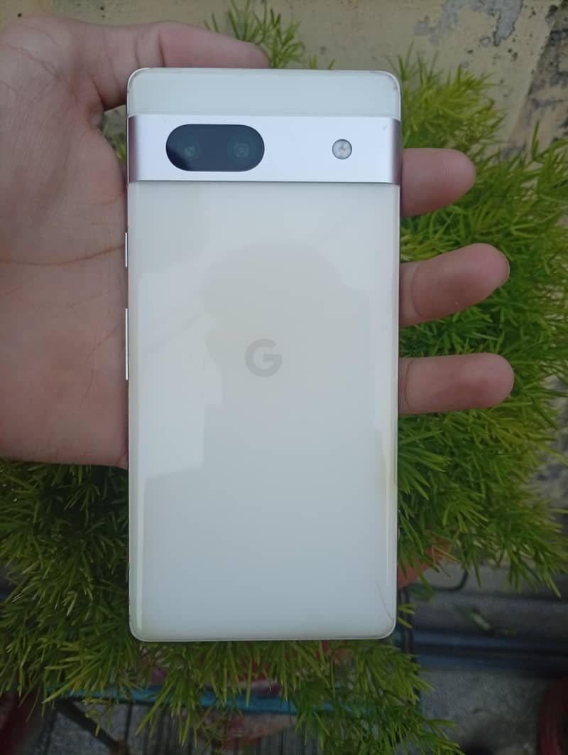 Google Pixel 7a 1