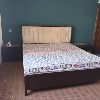 Stylish King Bed with mattress , dressing table