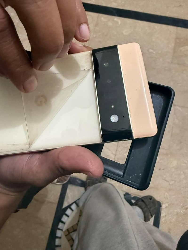 Google Pixel 6 Pro 2