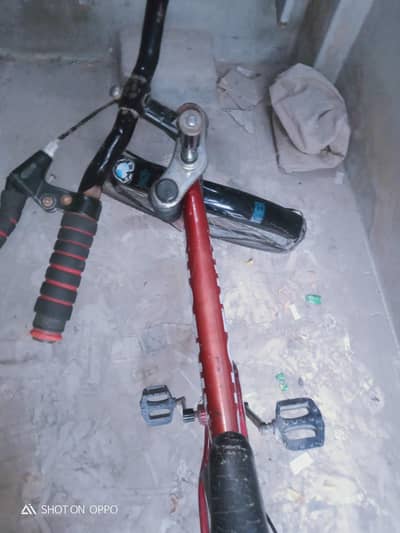 Red Phoenix Cycle – Excellent Condition – Lightly Used