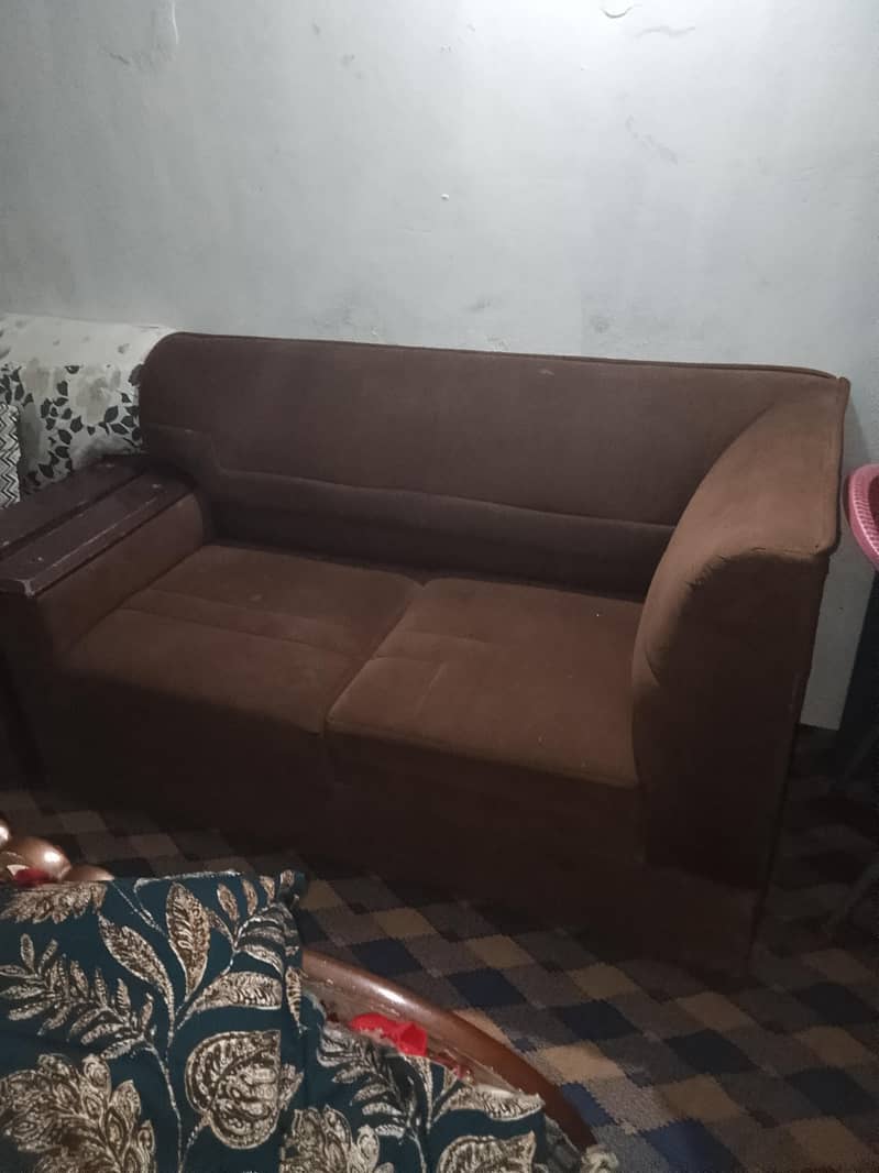 4,sofa sed good question 2