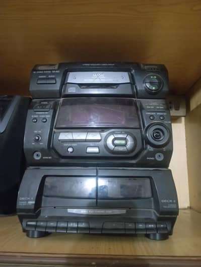 Panasonic original deck with speakers