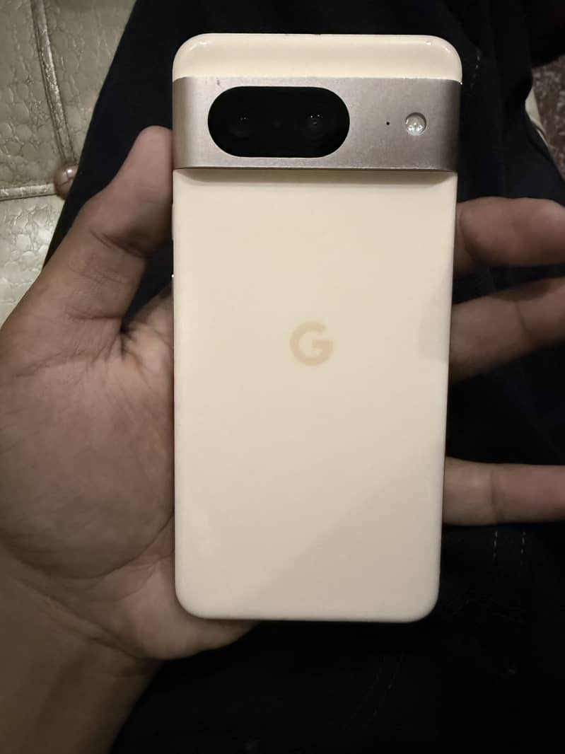 Google Pixel 8 5