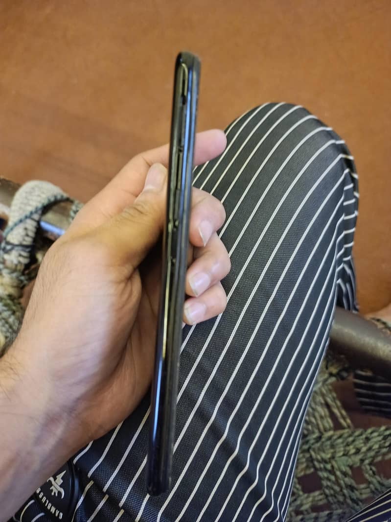 OPPO A31 1