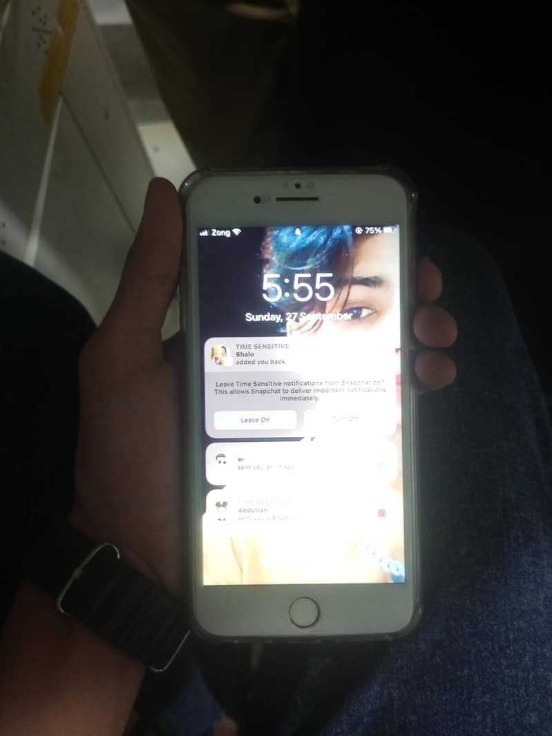 Apple iPhone 7 Plus 1
