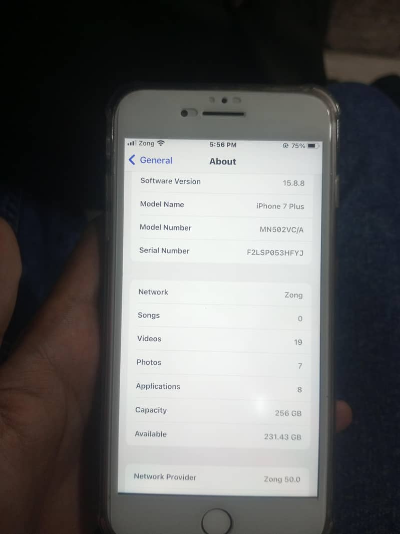 Apple iPhone 7 Plus 2
