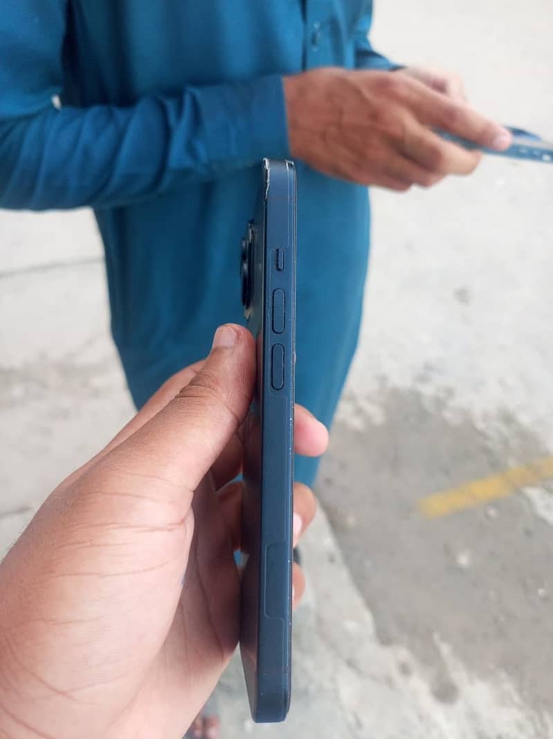 Apple iPhone 14 1