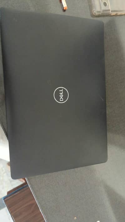 Dell laptop latitude 5300