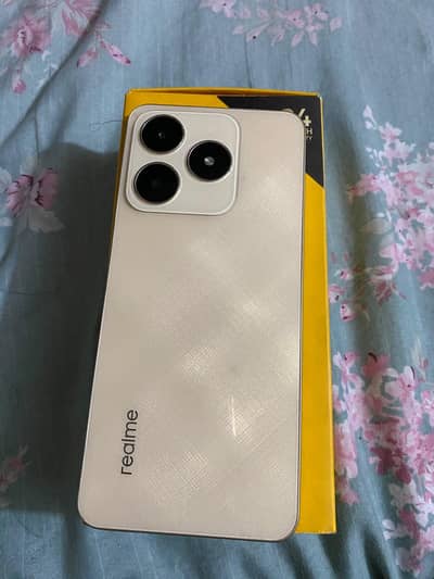 Realme C61 with box urgent sale
