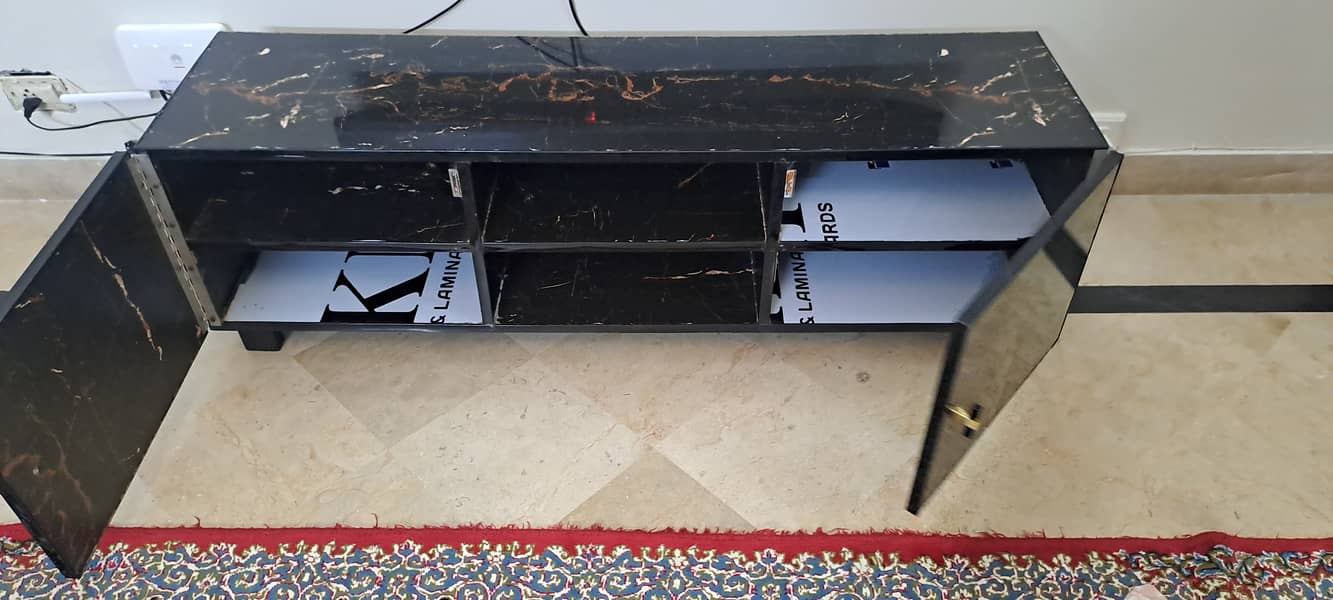 TV Console 2