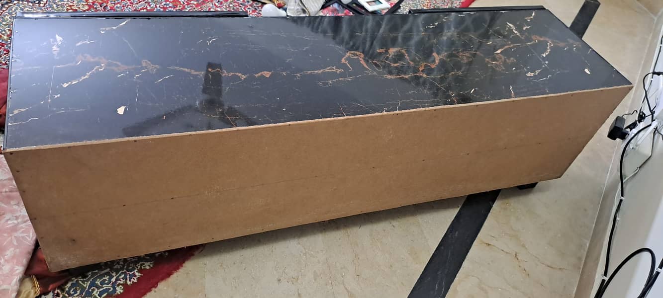 TV Console 4