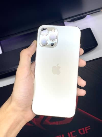 iPhone 12 Pro Max jv