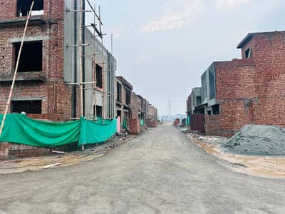 5 MARLA ALL PAID PLOT IN SILVER BLOCK HOT LOCATION