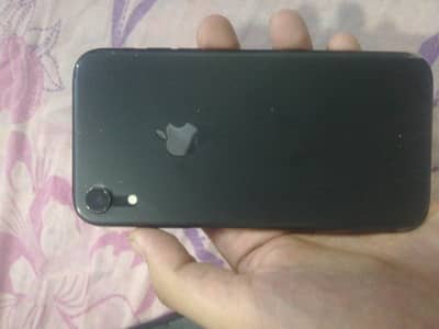 Apple iPhone XR