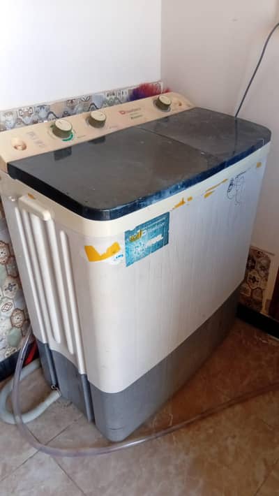 Dawlance twin tub (DW7500)